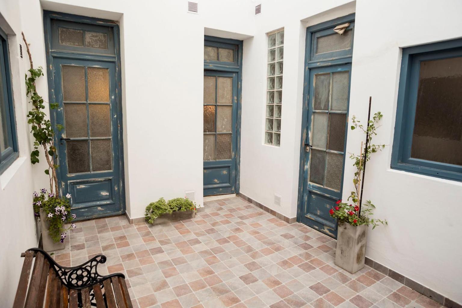 Appartement 2 *